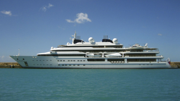 Katara 124m